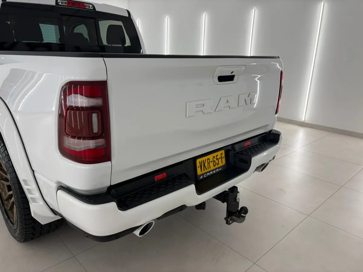 1500 5.7 V8 Widebody Full Options incl LPG deksel BLACK FRIDAY DEAL! White Edition