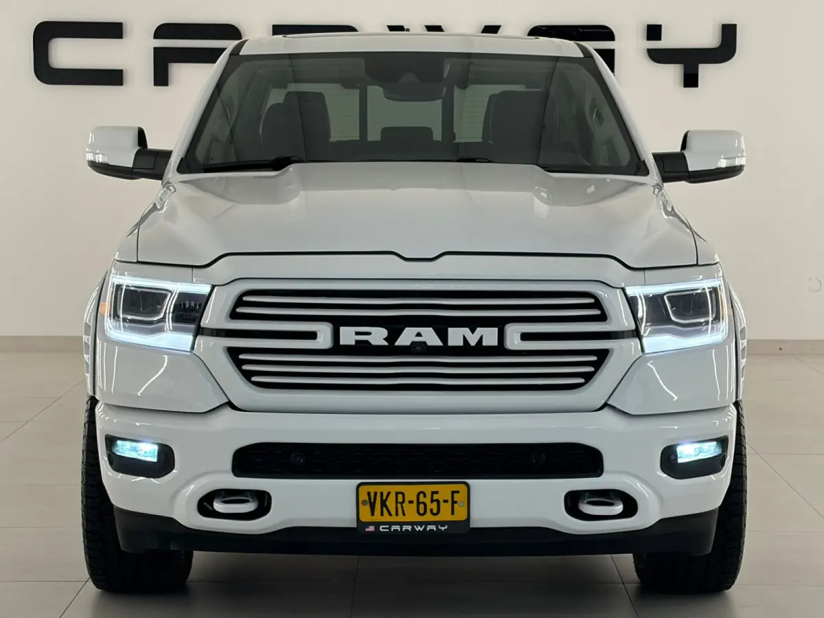 1500 5.7 V8 Widebody Full Options incl LPG deksel White Edition