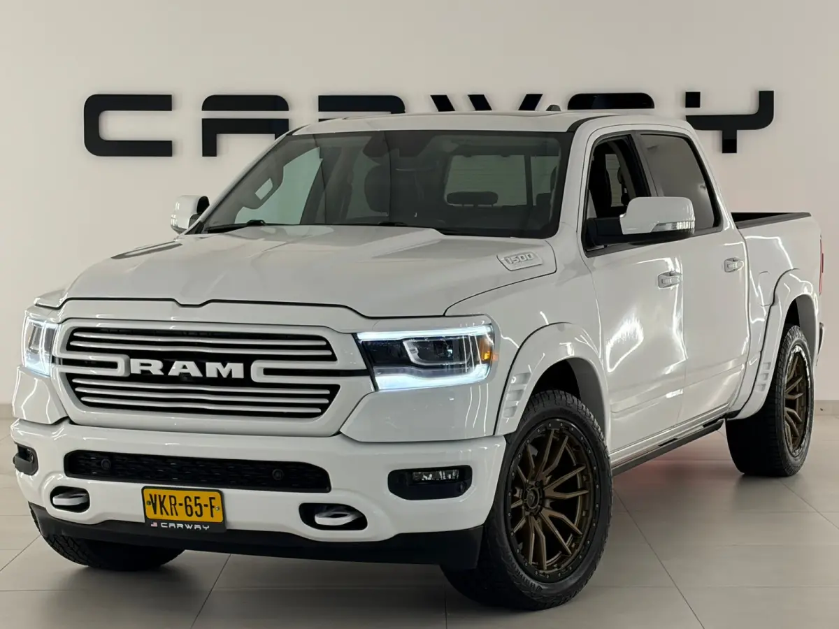1500 5.7 V8 Widebody Full Options incl LPG deksel White Edition