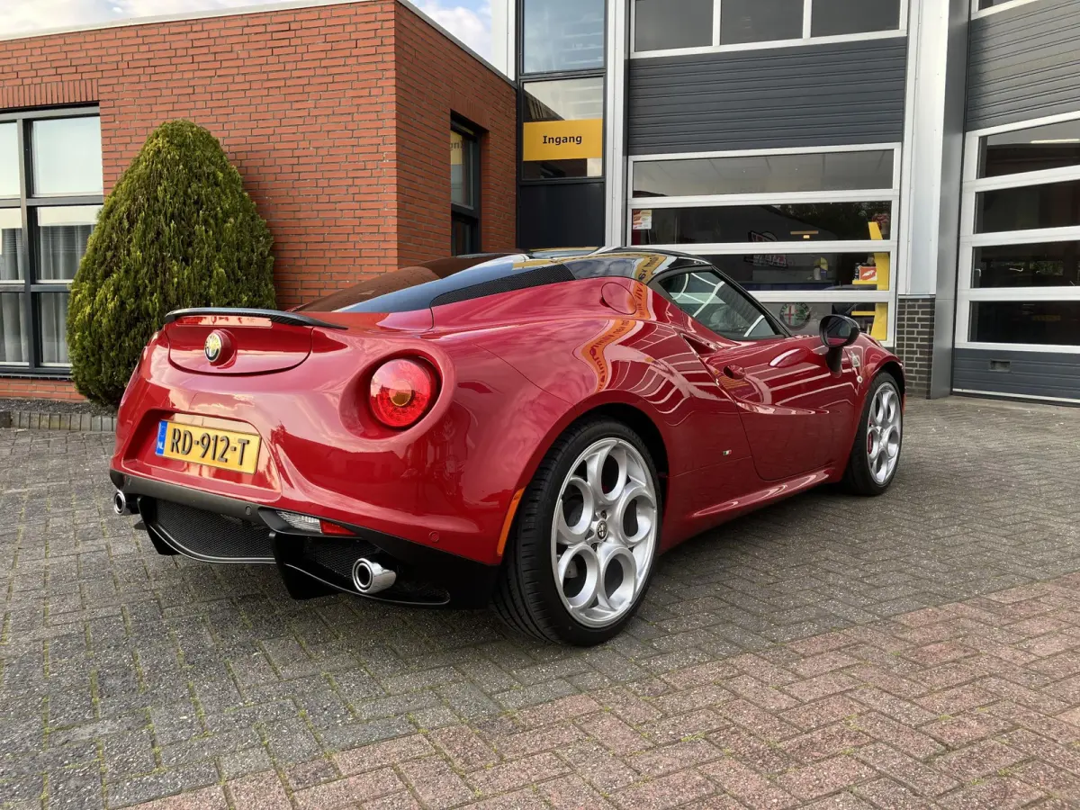 1750TBI TCT | CPZ Editie nr. 4 / 20 | Carbon dak | Zeer exclusief voor de echte liefhebber |