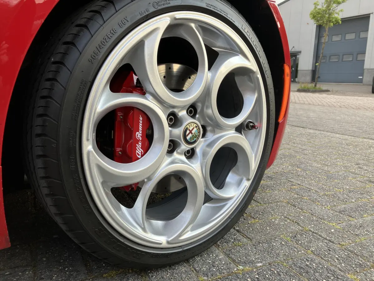 1750TBI TCT | CPZ Editie nr. 4 / 20 | Carbon dak | Zeer exclusief voor de echte liefhebber |
