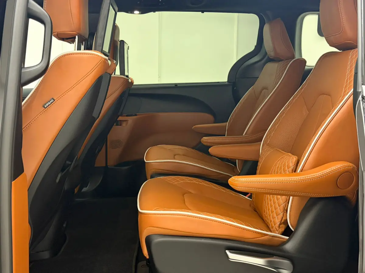 3.6 V6 Hybride Pinnacle Nieuw