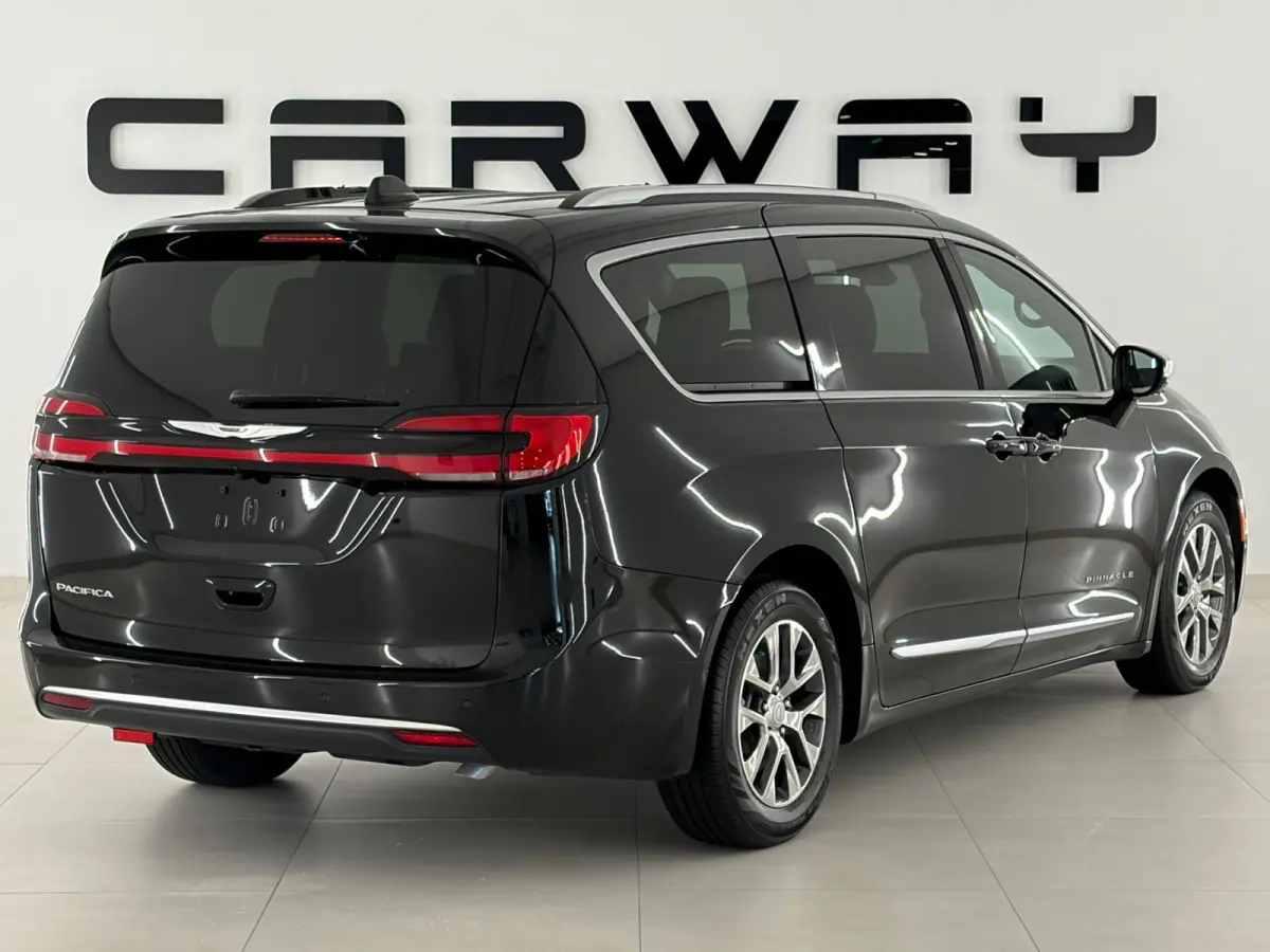 Pacifica 3.6 V6 Hybride Pinnacle Nieuw