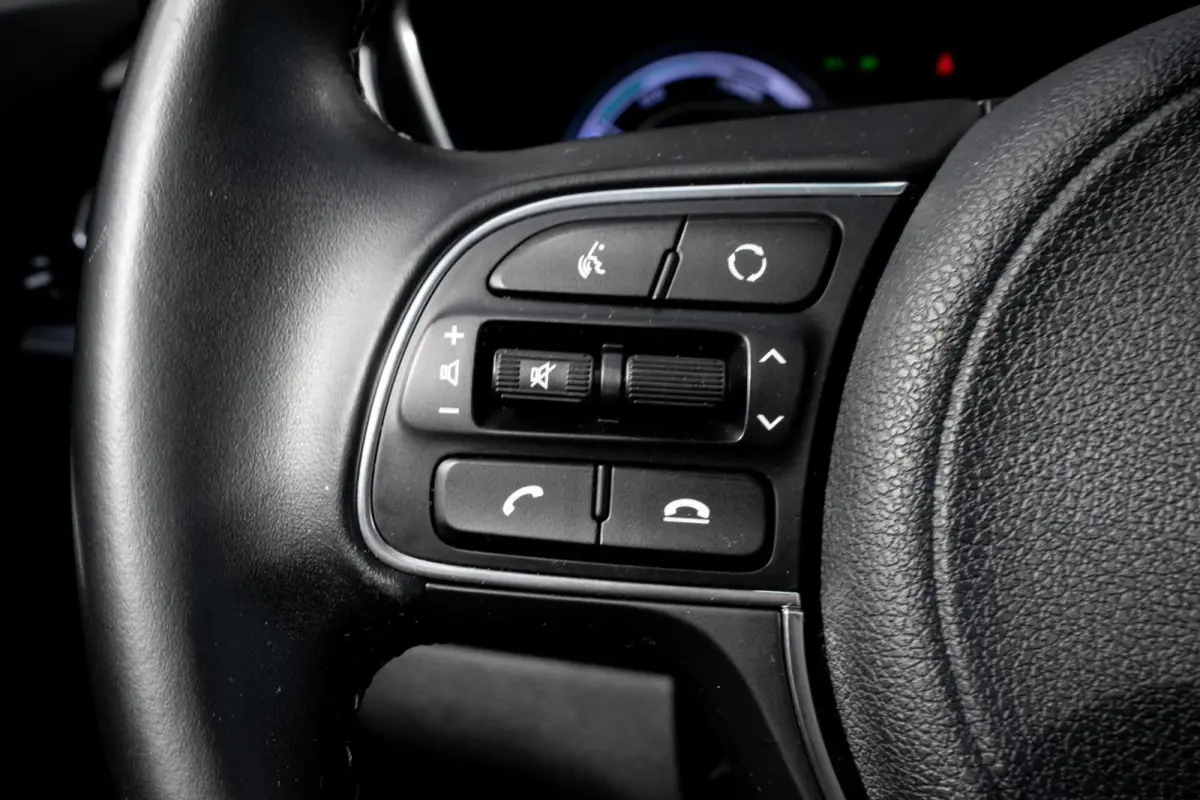 1.6 GDi Hybrid DynamicLine|1e EIGENAAR|KEYLESS ENTRY & START|ADAPT. CRUISE|CAMERA|CLIMATE