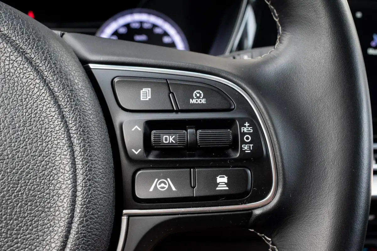 1.6 GDi Hybrid DynamicLine|1e EIGENAAR|KEYLESS ENTRY & START|ADAPT. CRUISE|CAMERA|CLIMATE