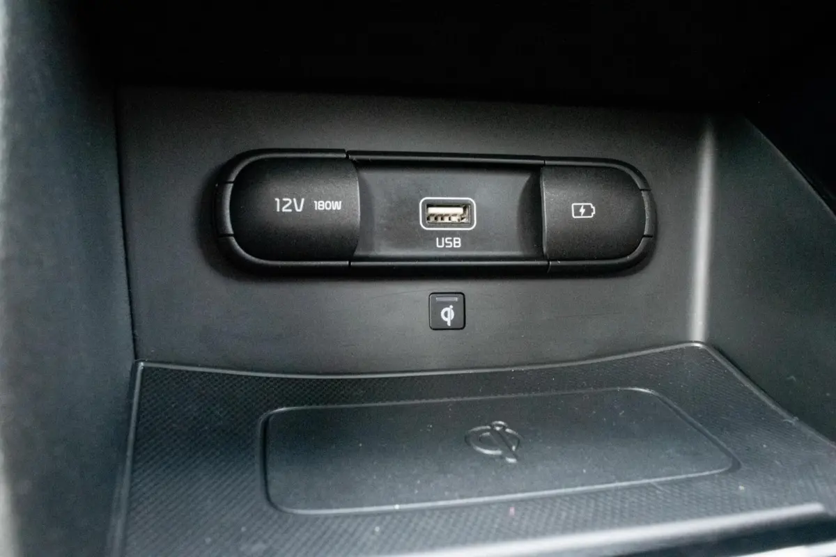 1.6 GDi Hybrid DynamicLine|1e EIGENAAR|KEYLESS ENTRY & START|ADAPT. CRUISE|CAMERA|CLIMATE