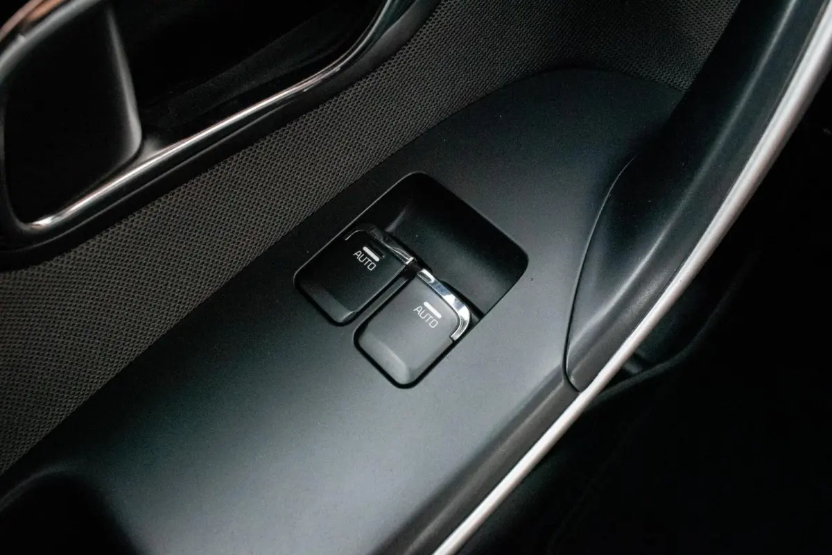 cee'd 1.0 T-GDi ComfortPlusLine Navigator|1e EIGENAAR|INCL. NW APK+SERVICEBEURT|CAMERA|CARPLAY|CLIMATE|PDC|CRUISE|NAVI