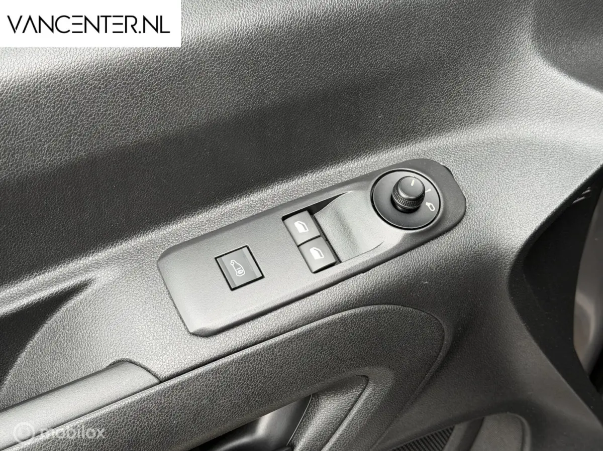 1.2 131PK BENZINE EAT8 Automaat Carplay