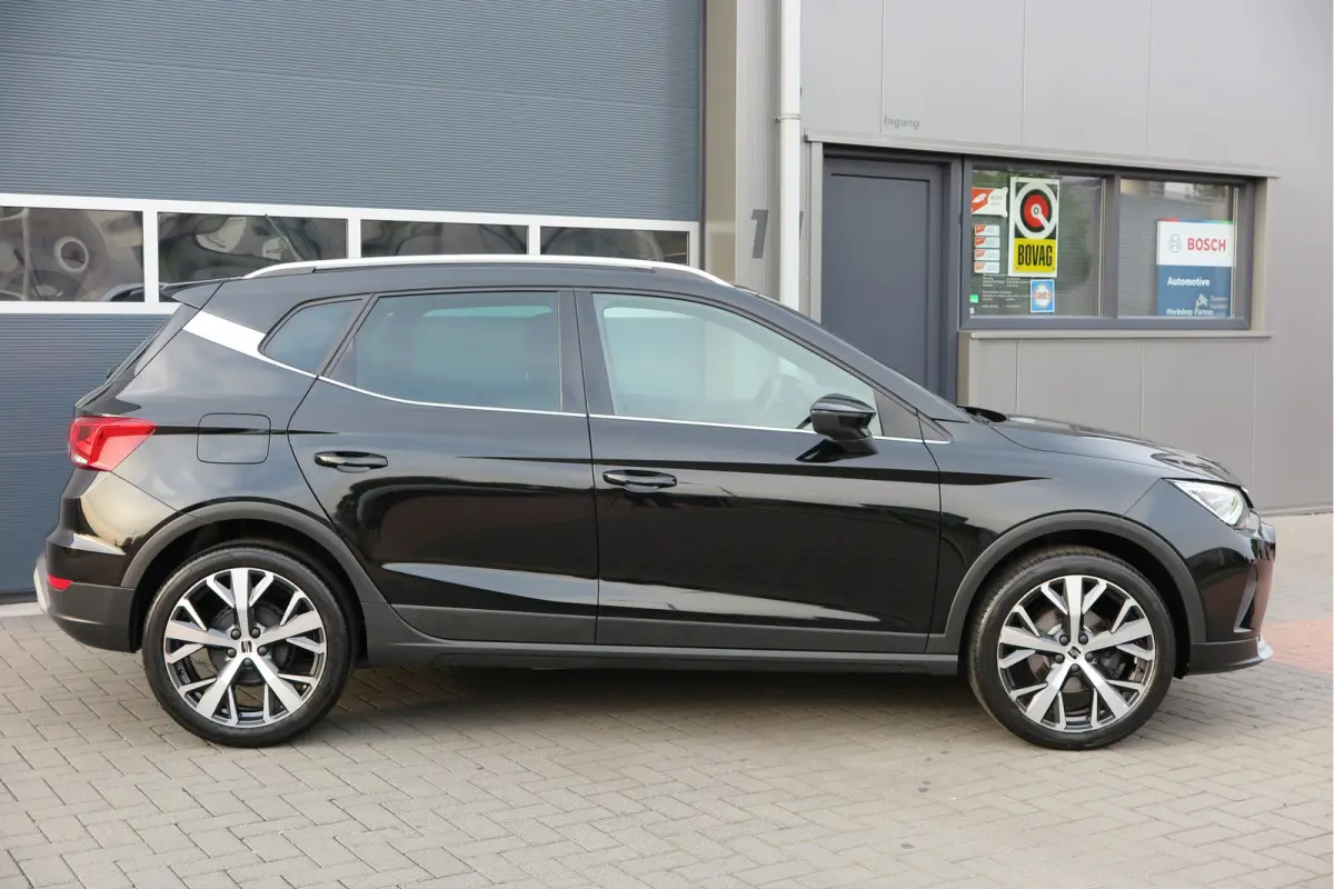 1.0 TSI 70KW 95PK Xperience Connect, ,Led Matrix , Virtual cockpit, Keyless, Adaptive cruise, PDC, 18" LMV Navi,App / smartlink , Bleutooth , DAB+ etc. Dealer onderhouden . *1ste Eigenaar*