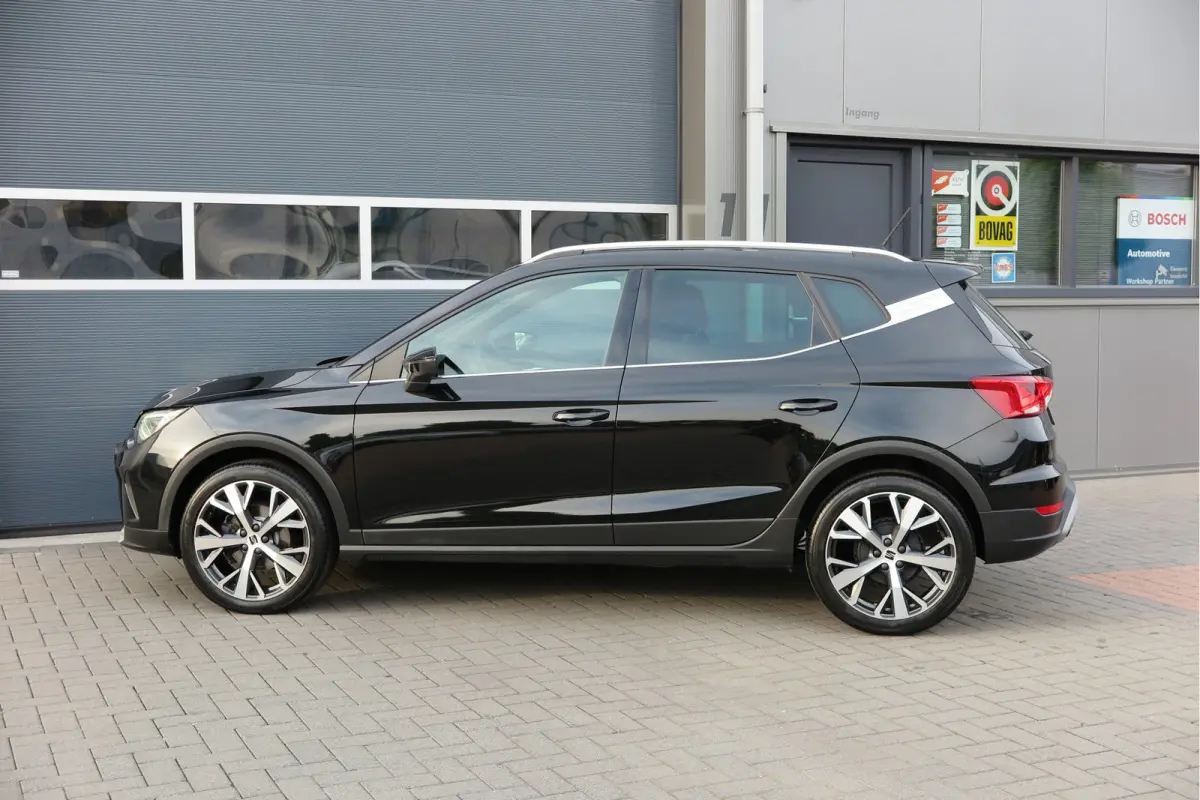 1.0 TSI 70KW 95PK Xperience Connect, ,Led Matrix , Virtual cockpit, Keyless, Adaptive cruise, PDC, 18" LMV Navi,App / smartlink , Bleutooth , DAB+ etc. Dealer onderhouden . *1ste Eigenaar*
