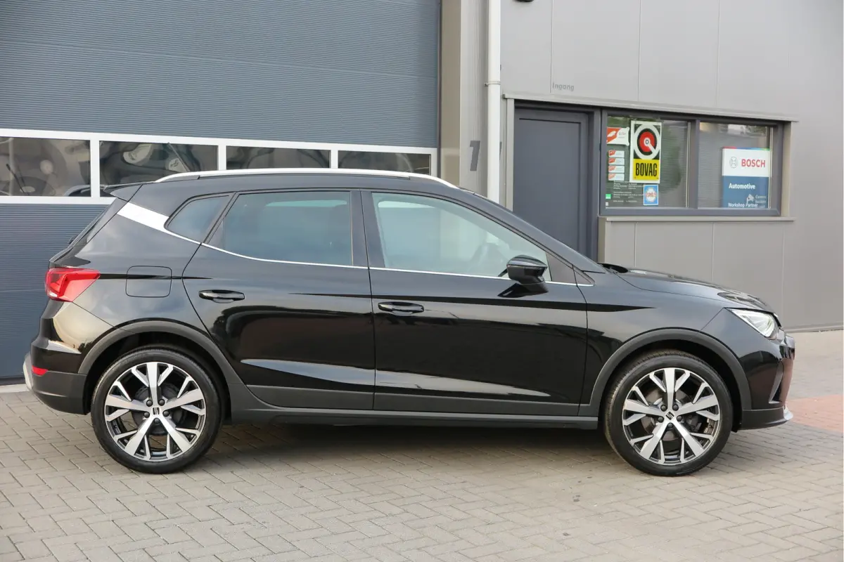 1.0 TSI 70KW 95PK Xperience Connect, ,Led Matrix , Virtual cockpit, Keyless, Adaptive cruise, PDC, 18" LMV Navi,App / smartlink , Bleutooth , DAB+ etc. Dealer onderhouden . *1ste Eigenaar*