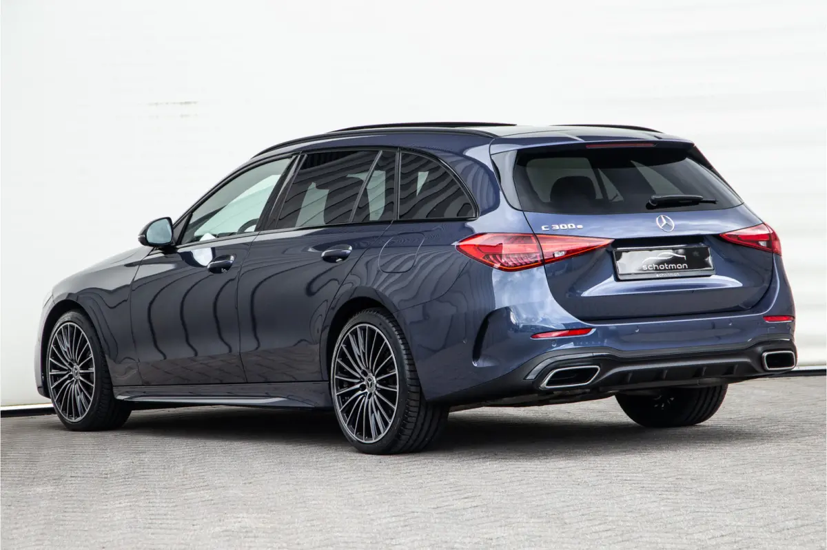 300 e AMG Nightpakket, Pano, Carplay, Hybrid 2023