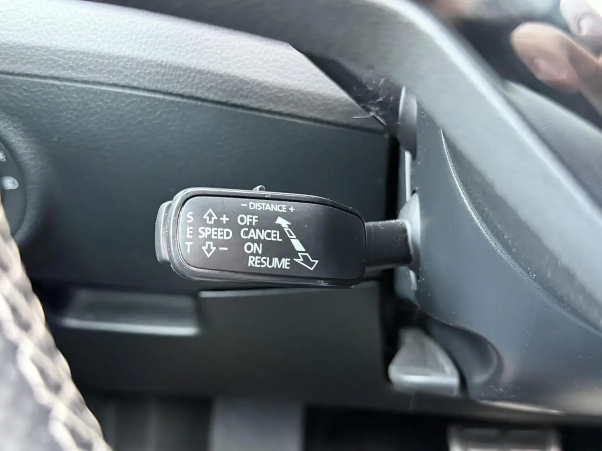 1.4 TSI iV Sportline Business Panodak | Ambient