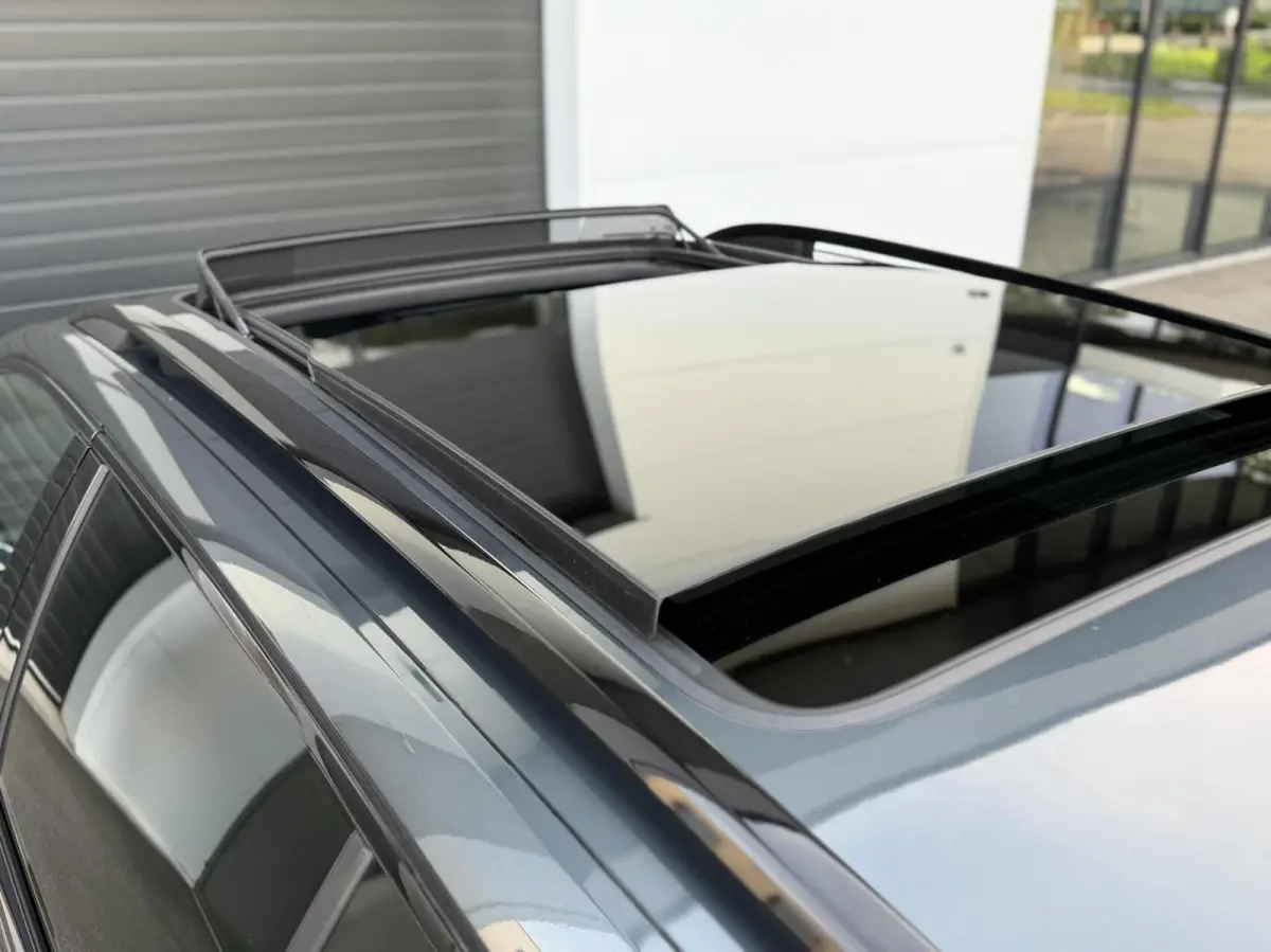1.4 TSI iV Sportline Business Panodak | Ambient