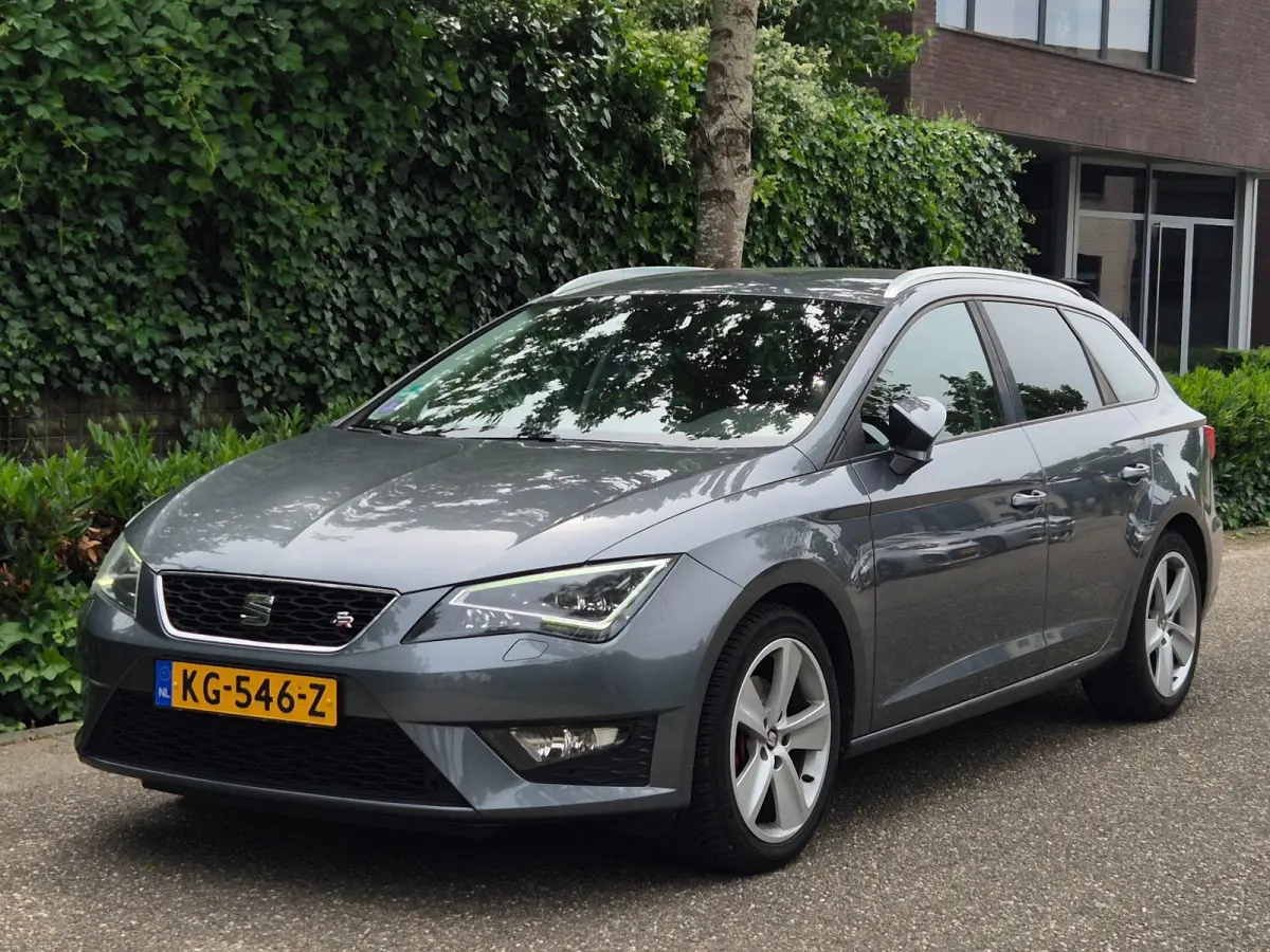 FR 1.4 TSI X-PERIENCE Connect CarPlay LED Cruise 100% NAP 4 Season 17inch LM Velgen NEW RIEM 1.4 TSI X-PERIENCE
