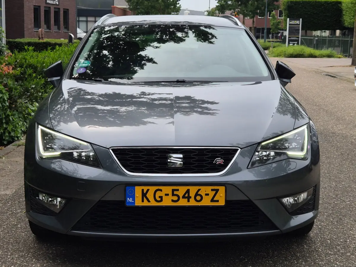 FR 1.4 TSI X-PERIENCE Connect CarPlay LED Cruise 100% NAP 4 Season 17inch LM Velgen NEW RIEM 1.4 TSI X-PERIENCE