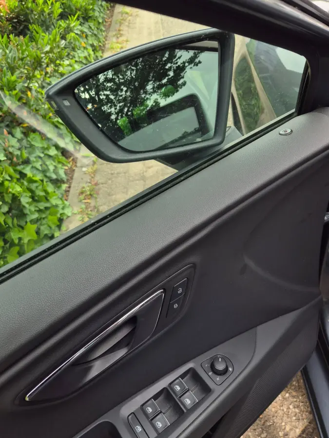 FR 1.4 TSI X-PERIENCE Connect CarPlay LED Cruise 100% NAP 4 Season 17inch LM Velgen NEW RIEM 1.4 TSI X-PERIENCE