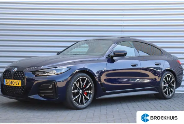 420I 184PK HIGH EXECUTIVE M-SPORT AUTOMAAT / NAVI / LEDER / FULL-LED / CLIMA / PDC / 18" LMV / CAMERA / PANO. DAK / KEYLESS / M-SPORT SEATS / HARMAN KARDON / WEGKLAP. TREKHAAK / WINTERPAKKET