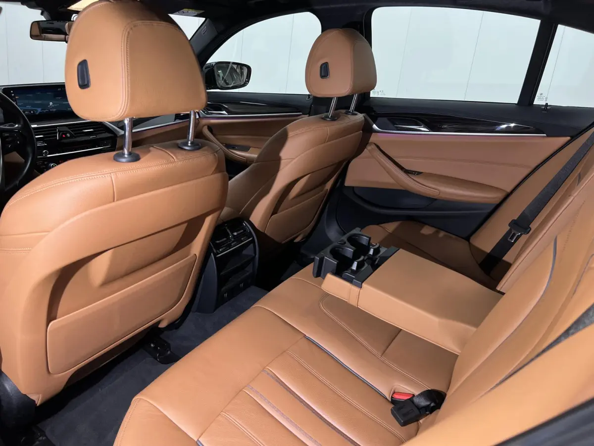 520d High Executive*DAKJE*HUD*CRUISE*NAVI.PROF*LED