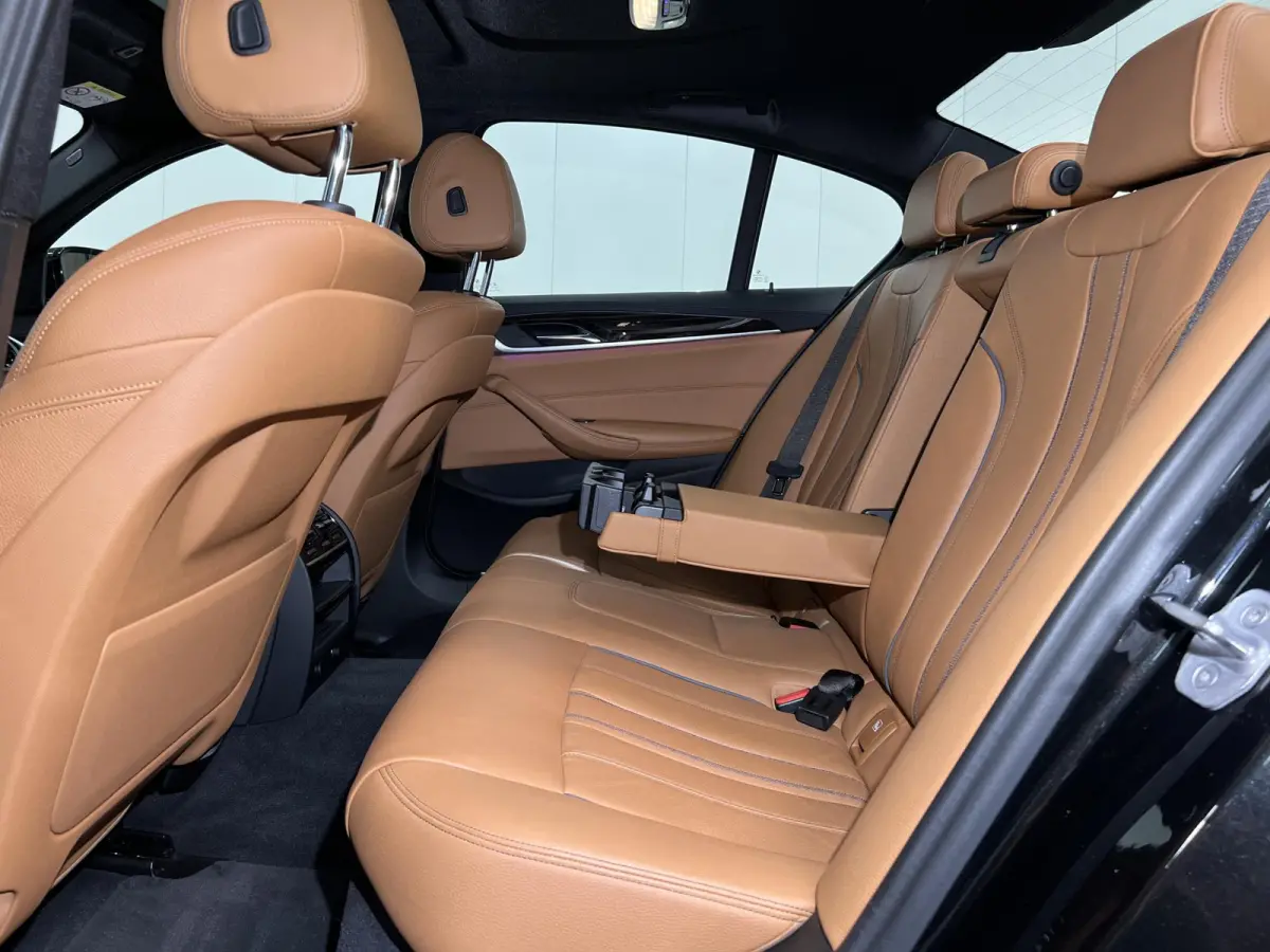 520d High Executive*DAKJE*HUD*CRUISE*NAVI.PROF*LED