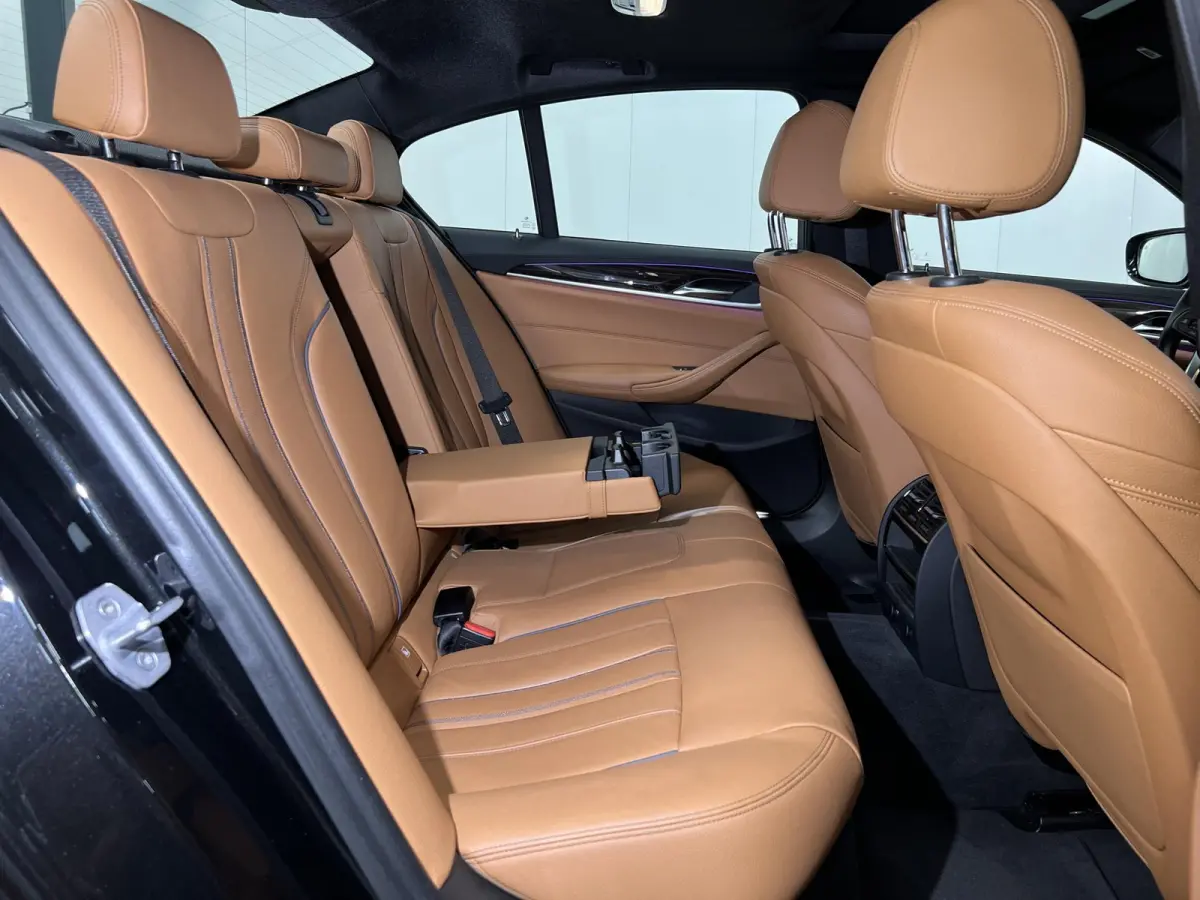 520d High Executive*DAKJE*HUD*CRUISE*NAVI.PROF*LED
