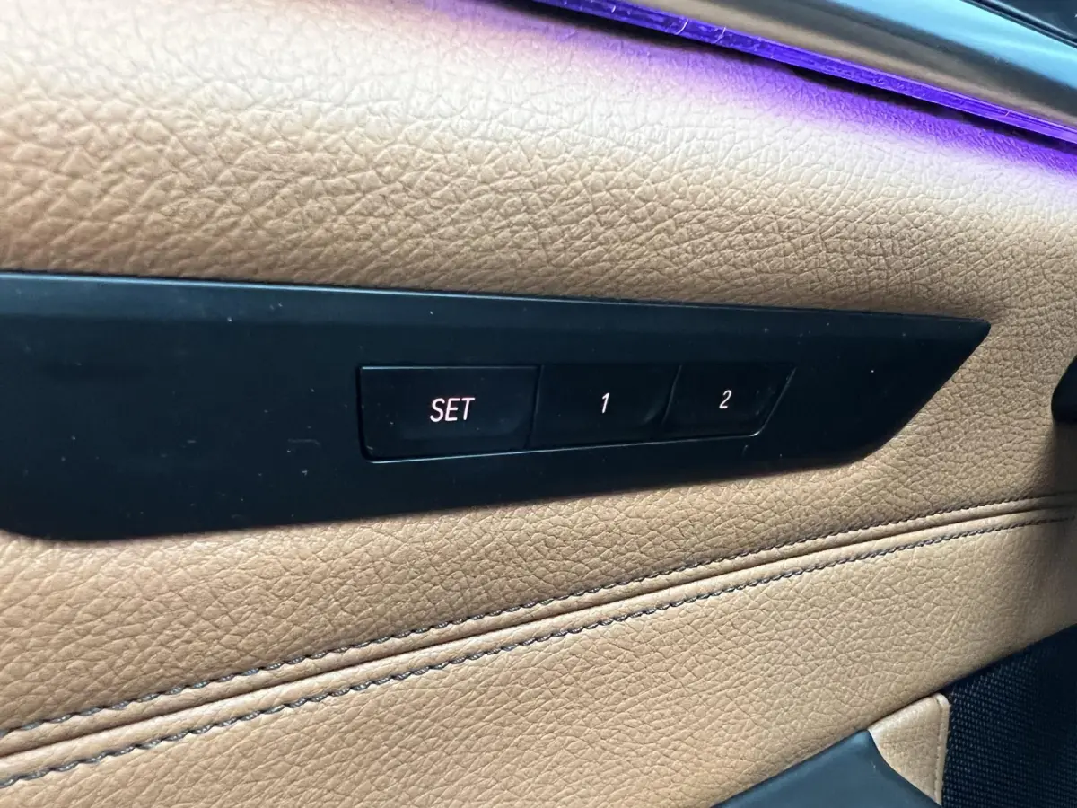 520d High Executive*DAKJE*HUD*CRUISE*NAVI.PROF*LED