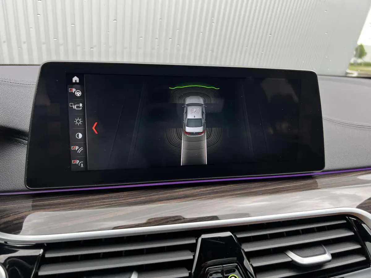 520d High Executive*DAKJE*HUD*CRUISE*NAVI.PROF*LED