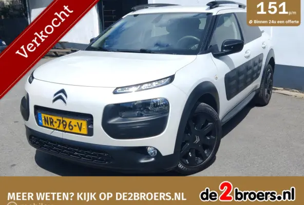 1.2 PureTech Shine Parelmoer wit / 110PK!