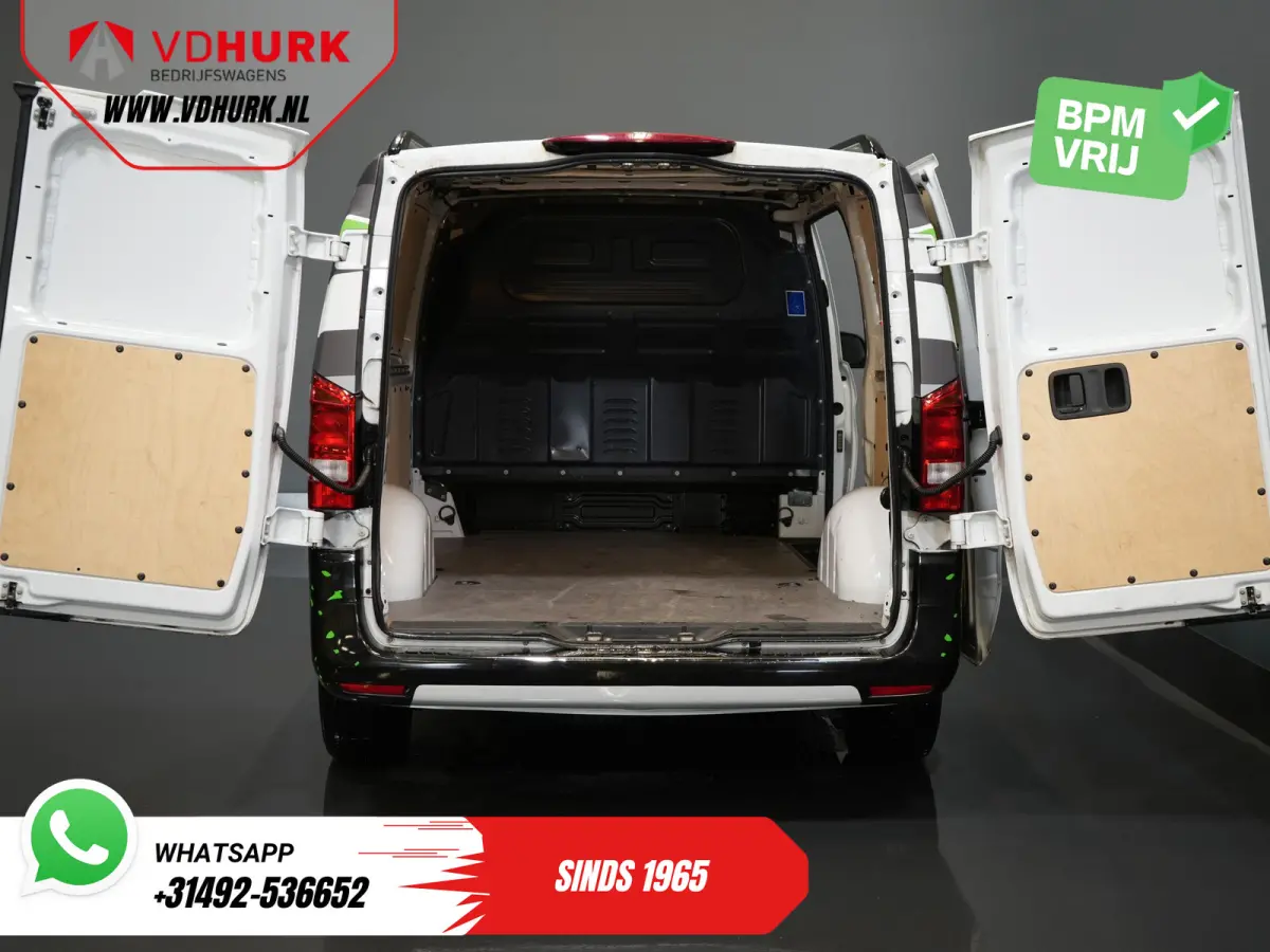 DEMO 19"/ HG Zwart Pakket/ Spoiler/Sidebars/ L2/ Navi/ Camera/ Stoelverw.