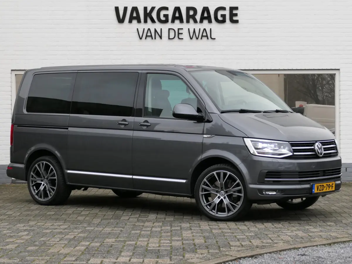 Multivan 2.0 TDI L1H1 Highline | Elektrische alcantara stoelen | Apple-/Android Carplay | ACC | Trekhaak | Standkachel | Achteruitrijcamera