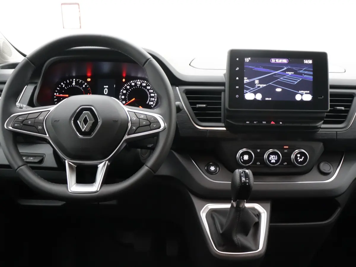 170PK L2H1 | 2 SCHUIFDEUREN | Luxe | DC DUBBEL CABINE BLACK EDITION | FULL OPTION | NAVIGATIE | CAMERA | KEYLESS | PARKEERSENSOREN
