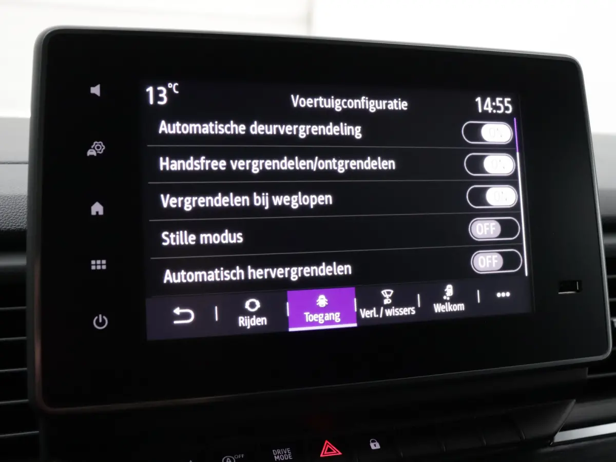 170PK L2H1 | 2 SCHUIFDEUREN | Luxe | DC DUBBEL CABINE BLACK EDITION | FULL OPTION | NAVIGATIE | CAMERA | KEYLESS | PARKEERSENSOREN