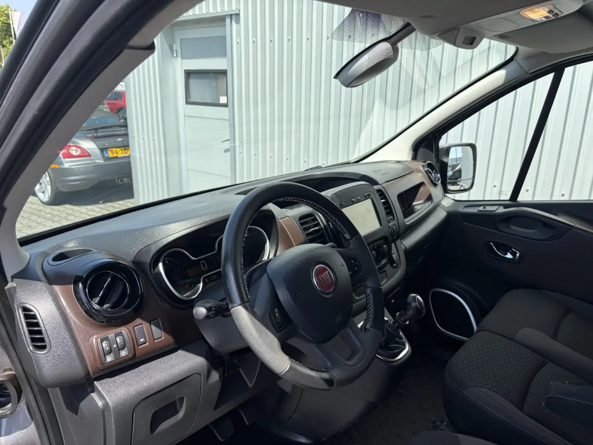1.6 L1H1 SX*145PK*NAVI*A/C*CRUISE*3PERS*CAMERA*TEL