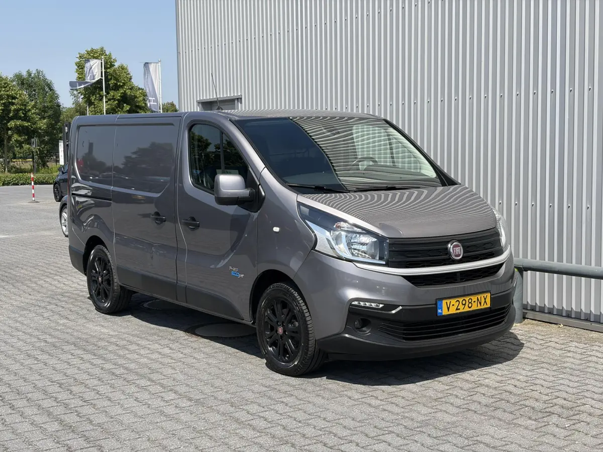 1.6 L1H1 SX*145PK*NAVI*A/C*CRUISE*3PERS*CAMERA*TEL