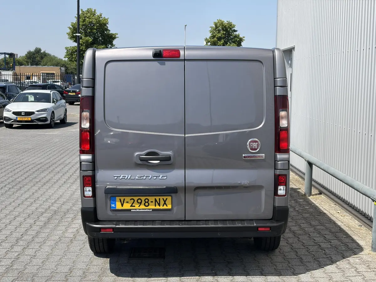 1.6 L1H1 SX*145PK*NAVI*A/C*CRUISE*3PERS*CAMERA*TEL