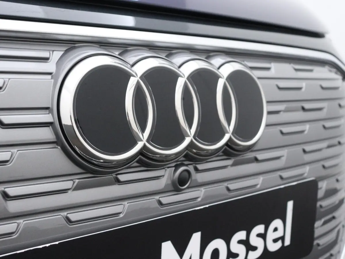 40 Advanced edition 82 kWh 204 PK | Navigatie | Audi soundsystem | Stoelverwarming | Apple CarPlay/Android Auto | Ambiant Lichtpakket | Sportstoelen | Parkeerhulp achter |