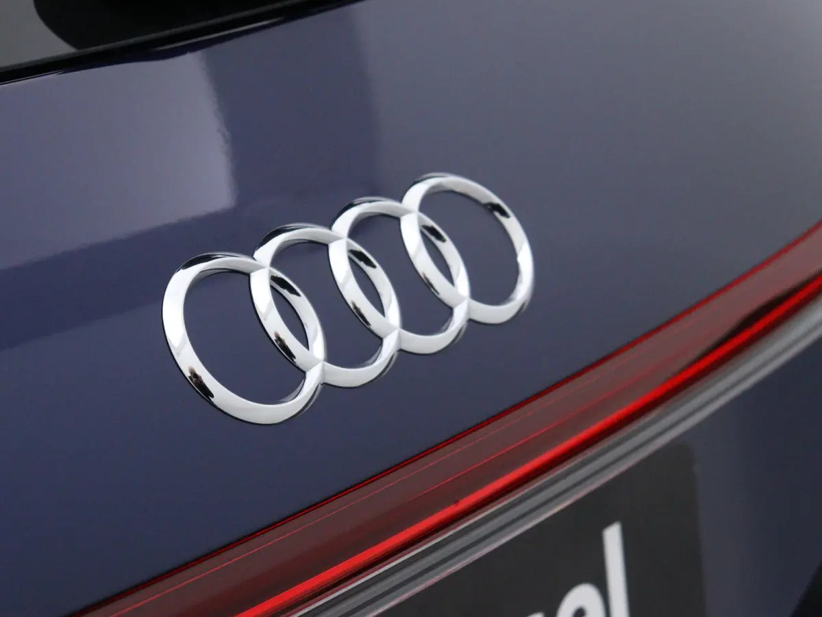 40 Advanced edition 82 kWh 204 PK | Navigatie | Audi soundsystem | Stoelverwarming | Apple CarPlay/Android Auto | Ambiant Lichtpakket | Sportstoelen | Parkeerhulp achter |