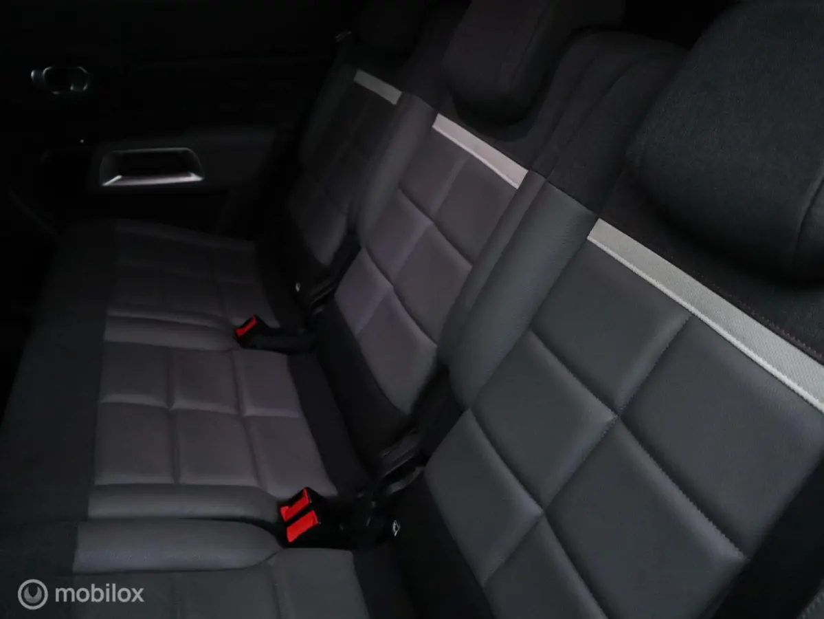 SUV 1.2 PT 131 PK H6 1/2Leer|Camera|Stoelverw|19" LMV|Navi|Carplay