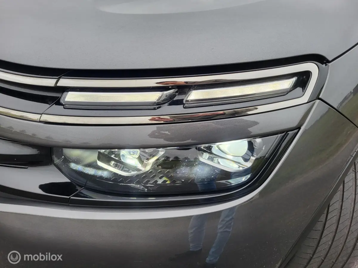 SUV 1.2 PT 131 PK H6 1/2Leer|Camera|Stoelverw|19" LMV|Navi|Carplay