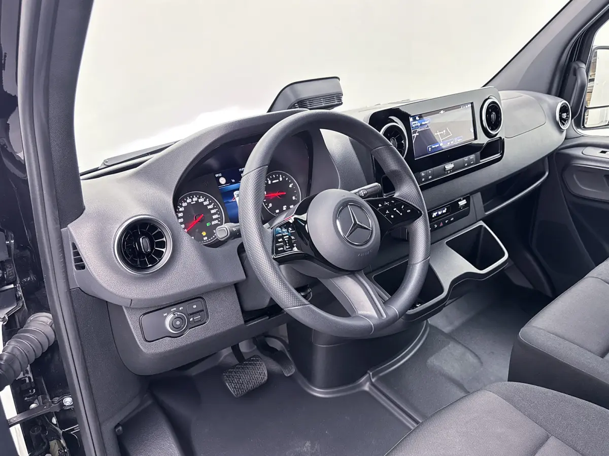 317 1.9 CDI PRO L3H2 3500 KG Trekgewicht Navigatie Achteruitrijcamera LED Cruise Control