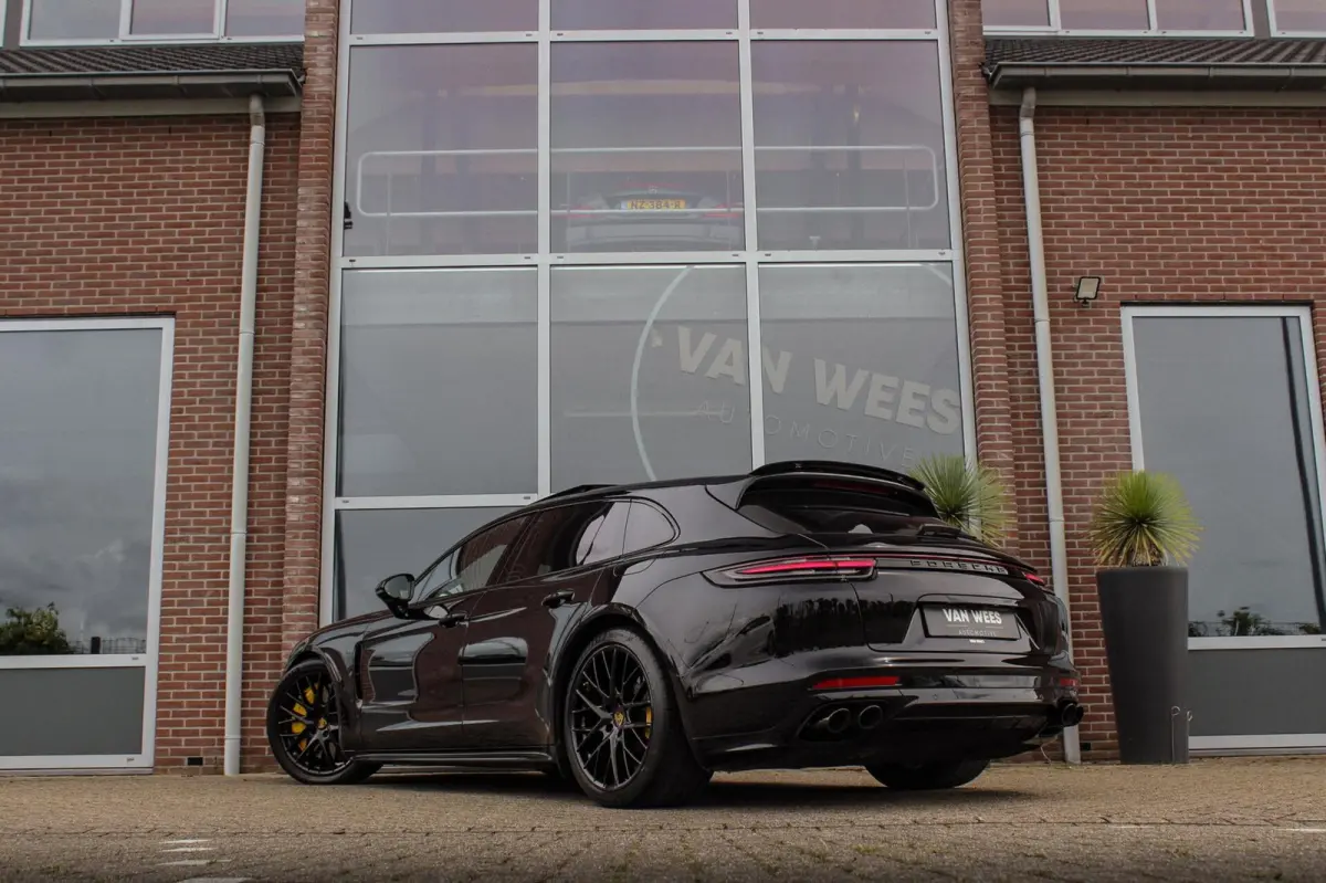 4.0 Turbo S E-Hybrid | 1e eigenaar | NL auto | Dealer Historie | Burmester | Matrix-LED | Dakraam | 21 inch | Sport-Chrono | Stoelventilatie