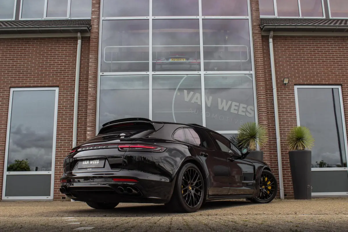 4.0 Turbo S E-Hybrid | 1e eigenaar | NL auto | Dealer Historie | Burmester | Matrix-LED | Dakraam | 21 inch | Sport-Chrono | Stoelventilatie