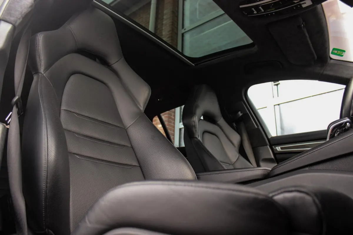 4.0 Turbo S E-Hybrid | 1e eigenaar | NL auto | Dealer Historie | Burmester | Matrix-LED | Dakraam | 21 inch | Sport-Chrono | Stoelventilatie