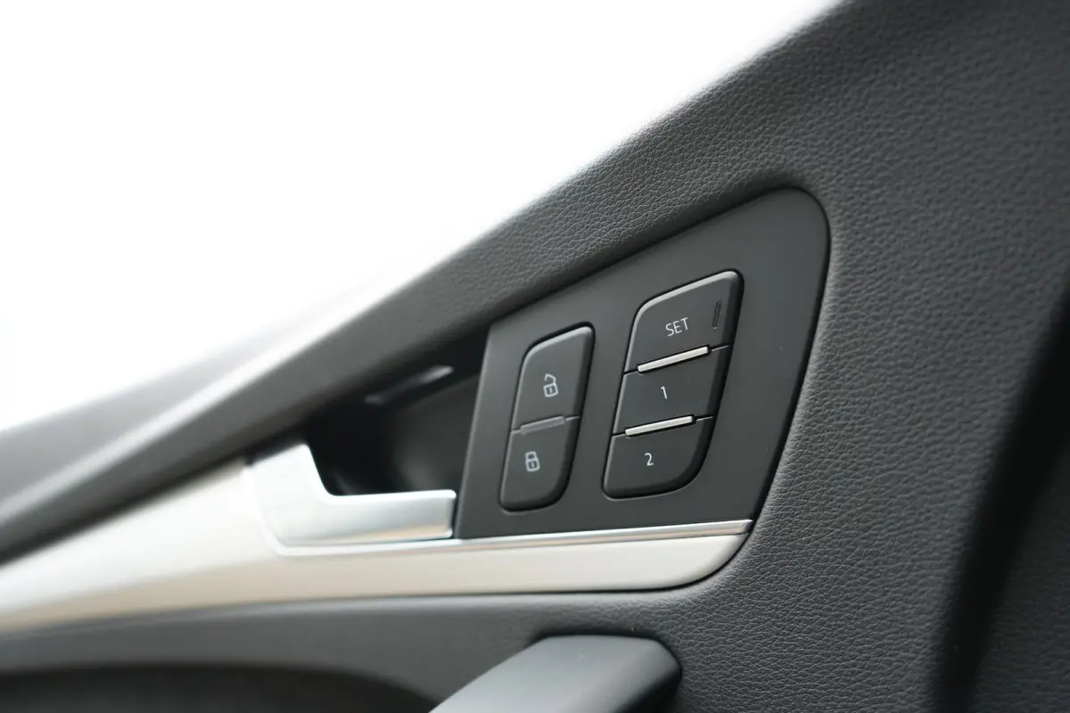 55 TFSI e S Edition | PANO | HUD | B&O | MEMORY | TREKHAAK | S-LINE