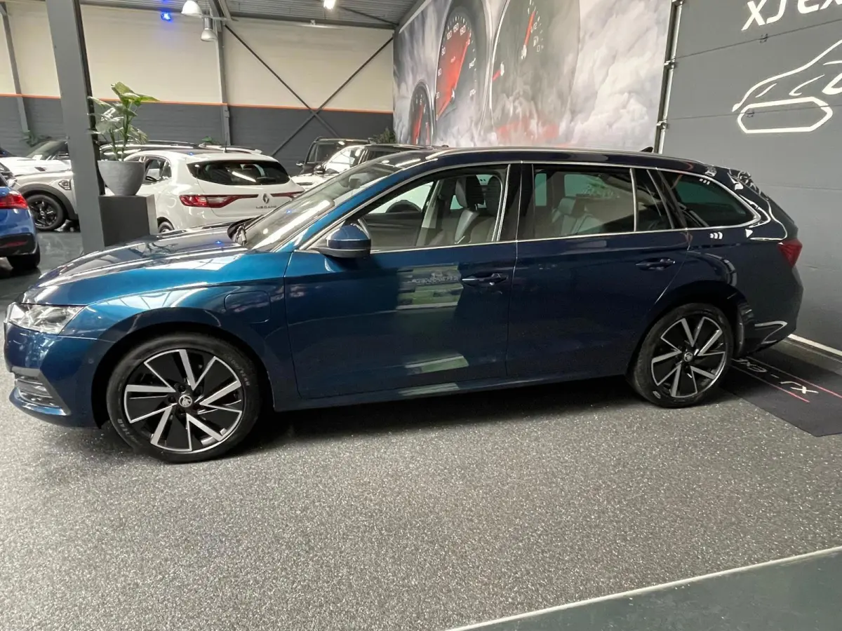 1.4 TSI Style iV Hybride 204 PK APPLE CARPLAY