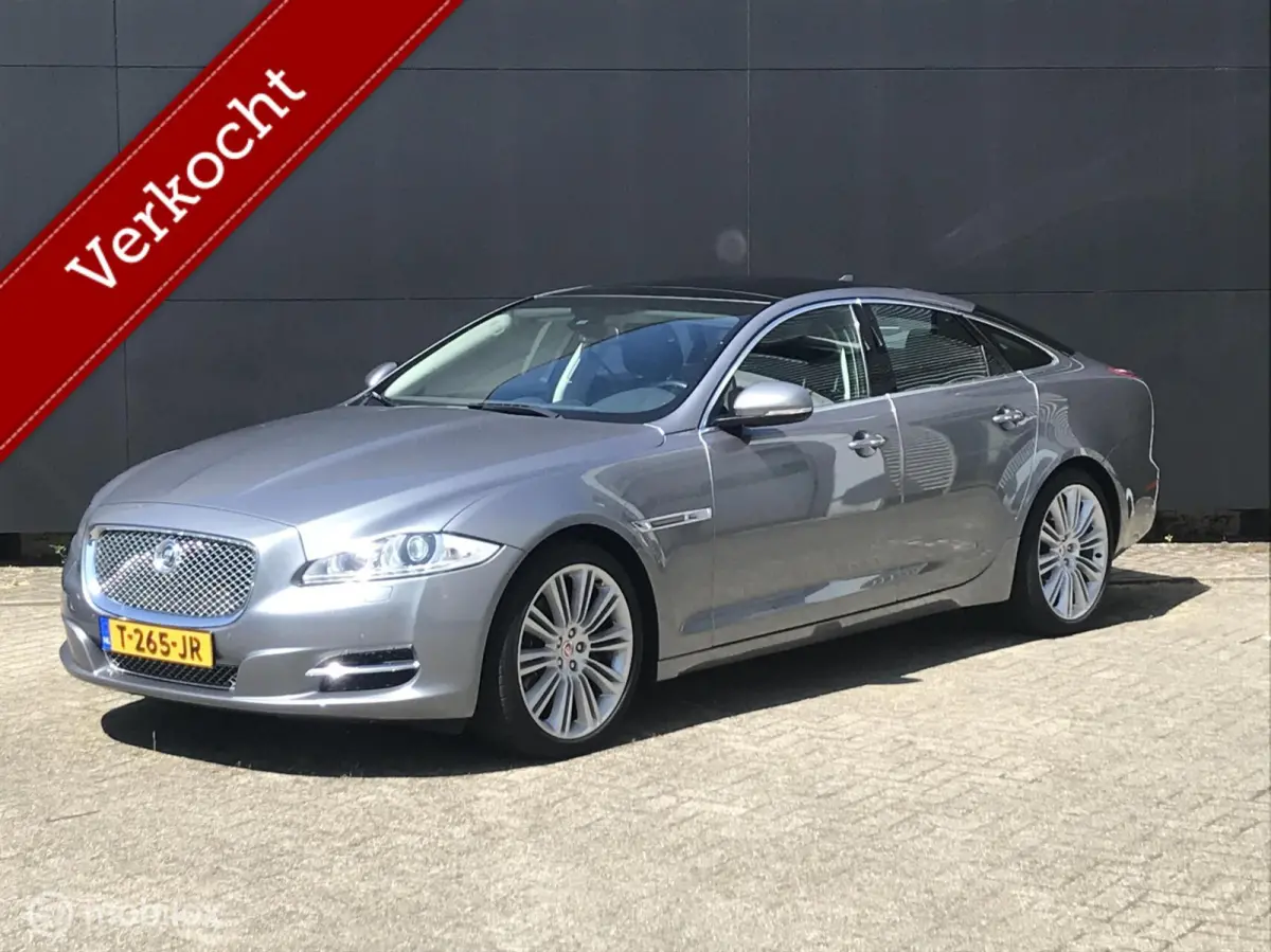2.0T Premium Luxury I Pan-roof I Xenon I Leer I
