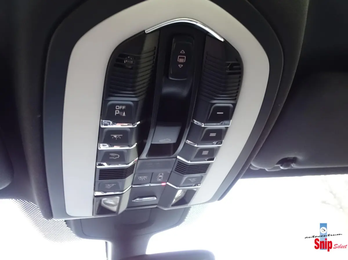 4.8 S in Top staat