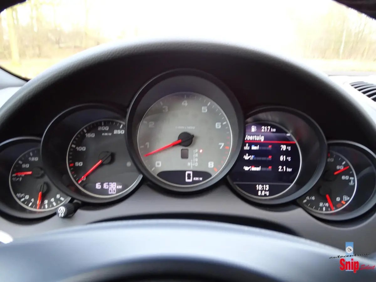 4.8 S in Top staat