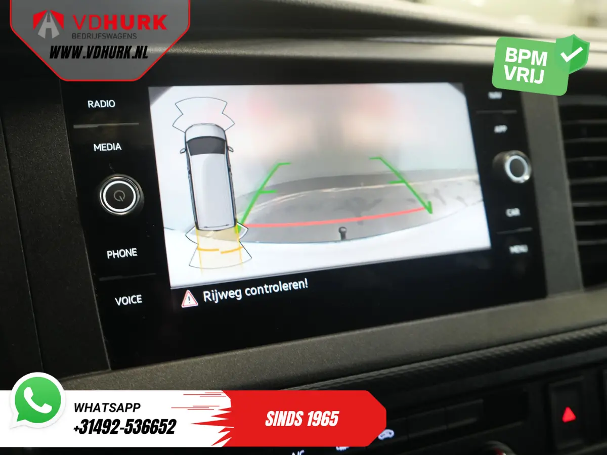 T6.1 2.0 TDI 150 pk DSG Aut. L2 DC Dubbel Cabine (DEMO) BPM VRIJ! Adapt. Cruise/ 2.5t Trekhaak/ NAVI/ Carplay/ PDC/ LMV/ Airco