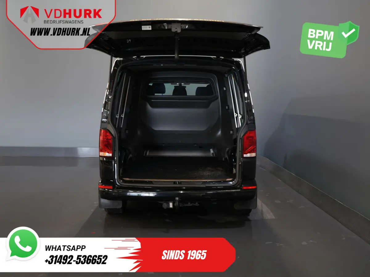 T6.1 2.0 TDI 150 pk DSG Aut. L2 DC Dubbel Cabine (DEMO) BPM VRIJ! Adapt. Cruise/ 2.5t Trekhaak/ NAVI/ Carplay/ PDC/ LMV/ Airco